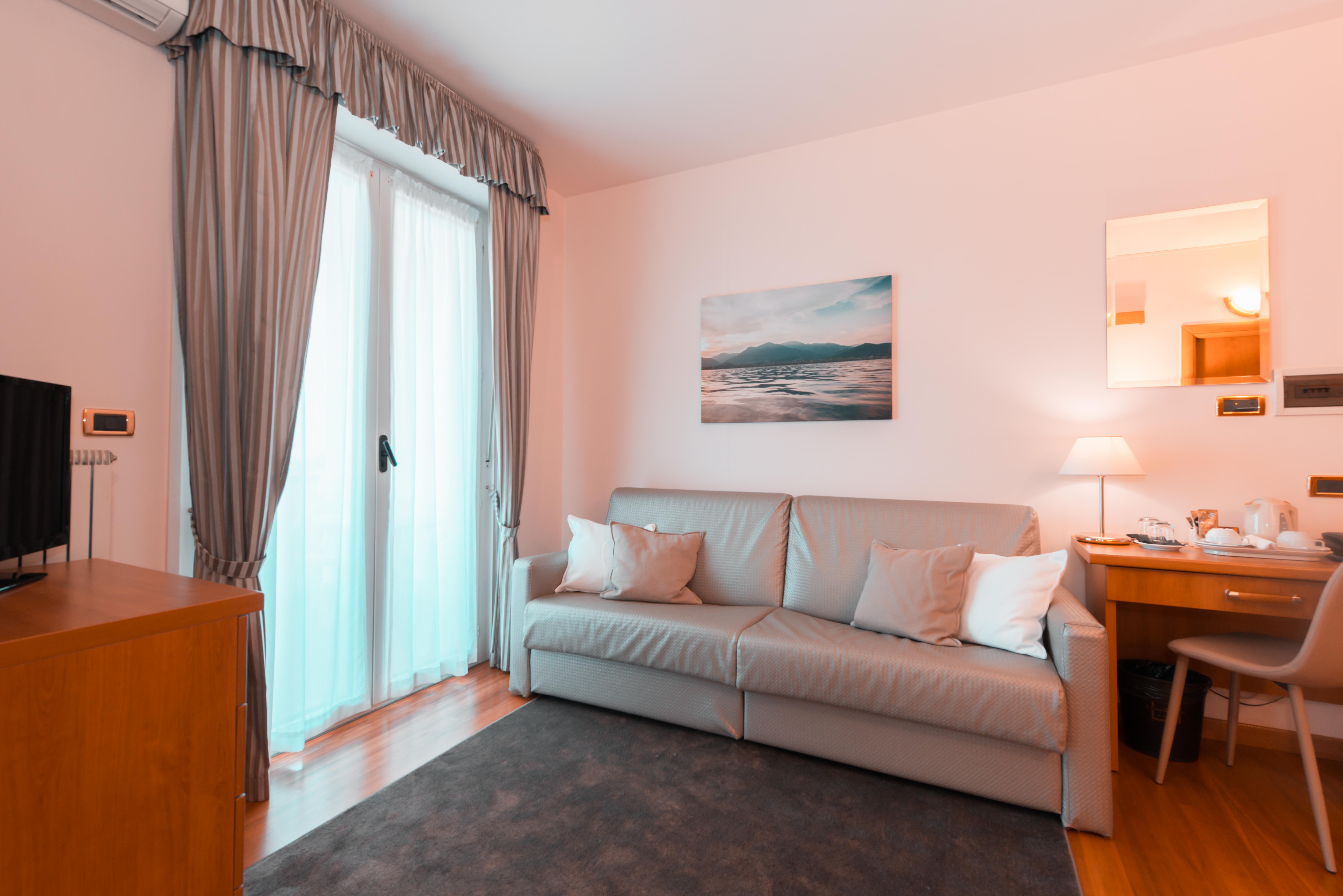 2 Village Aparthotel 4*